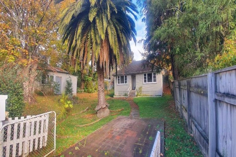 Photo of property in 24 Gloucester Street, Silverstream, Upper Hutt, 5019