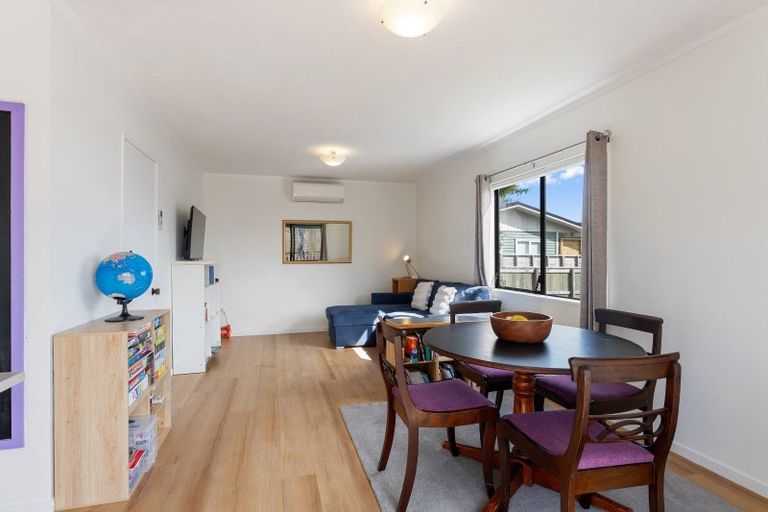 Photo of property in 6a Parakai Street, Paraparaumu, 5032