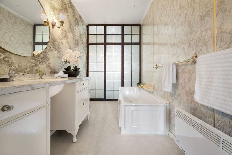 Photo of property in 101 Windermere Road, Papanui, Christchurch, 8053