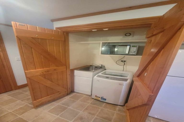 Photo of property in 927 Whitemans Valley Road, Whitemans Valley, Upper Hutt, 5371