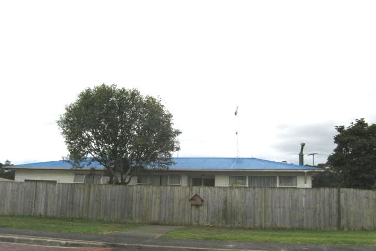 Photo of property in 55 Lauderdale Road, Birkdale, Auckland, 0626