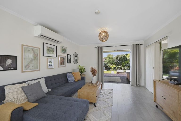 Photo of property in 24 Culzean Grove, Bell Block, New Plymouth, 4312