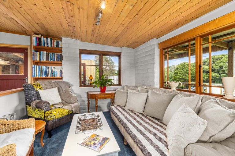 Photo of property in 1064 Pungaere Road, Waipapa, 0295