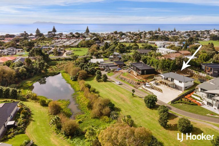 Photo of property in 11 Ralph Lane, Waihi Beach, 3611