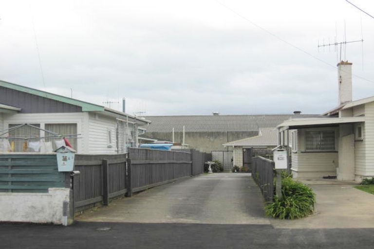 Photo of property in 36a Salisbury Street, Levin, 5510