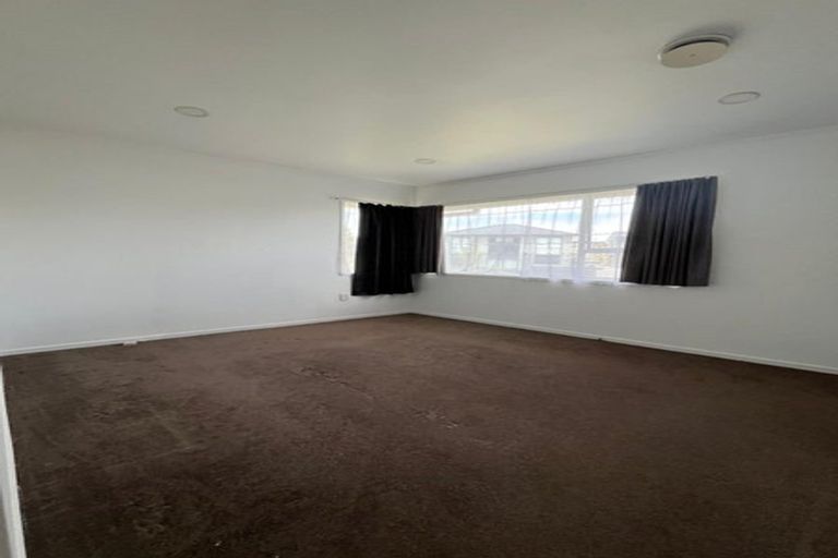 Photo of property in 3/45 Kenderdine Road, Papatoetoe, Auckland, 2025