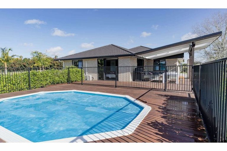 Photo of property in 14b Karaka Drive, Kerikeri, 0230