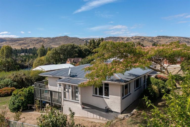 Photo of property in 42 Scotland Street, Roxburgh, 9500