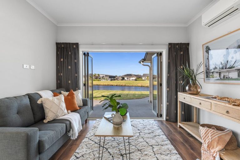 Photo of property in 150 Oriental Parade, Papamoa Beach, Papamoa, 3118