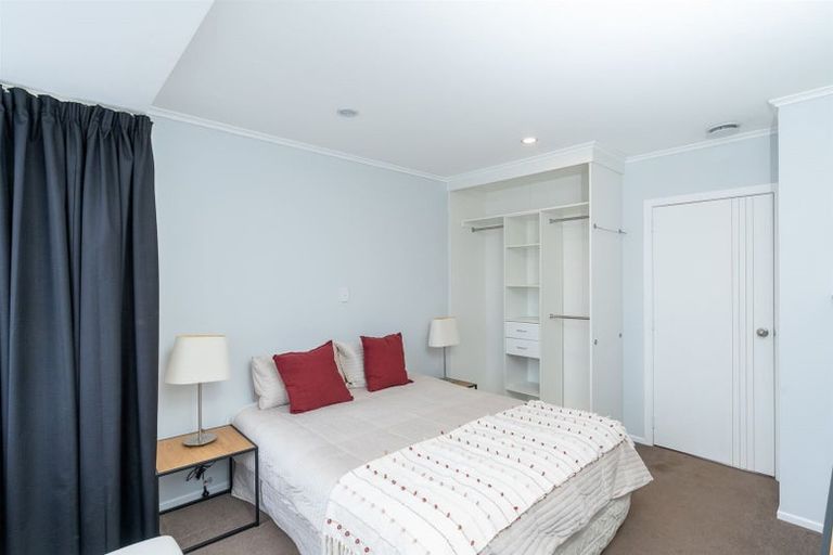 Photo of property in 36 Mears Road, St Andrews, Hamilton, 3200