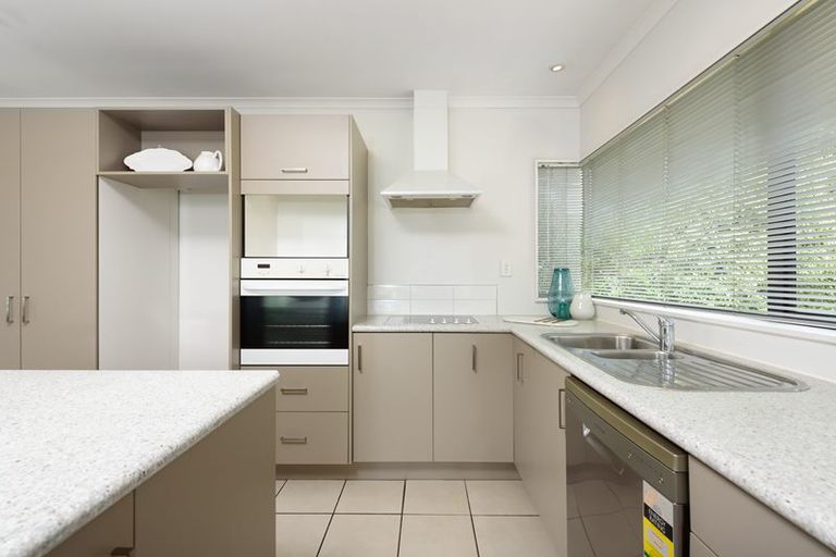 Photo of property in 2 Villa Way, Mount Maunganui, 3116