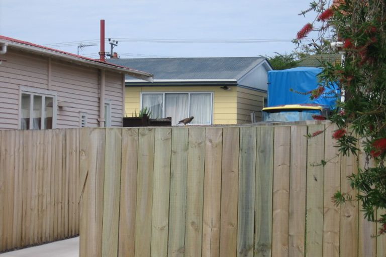 Photo of property in 2/36 Miro Street, New Lynn, Auckland, 0600