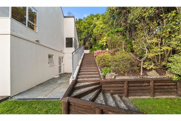 Photo of property in 40 Woodlau Rise, Huntsbury, Christchurch, 8022