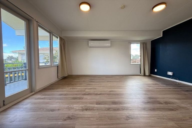 Photo of property in 34 Goodwin Drive, Rosehill, Papakura, 2113