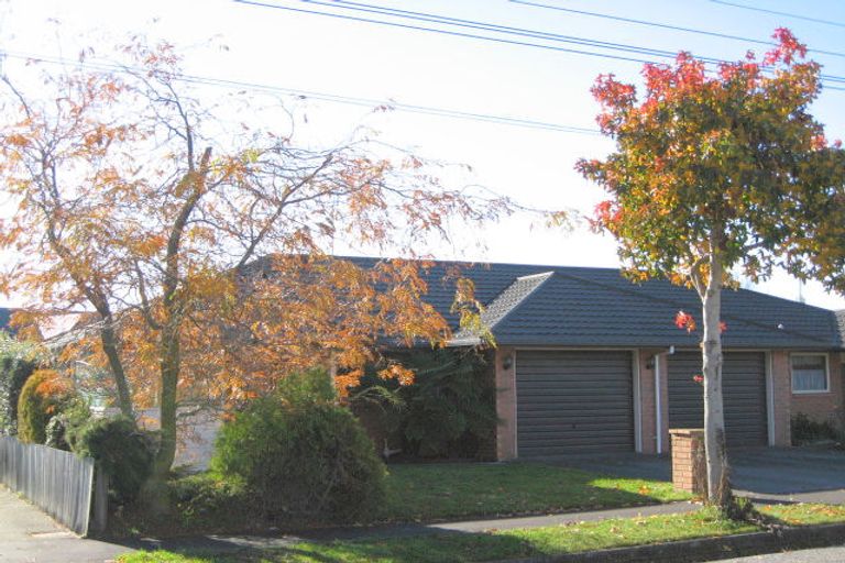 Photo of property in 4/12 Darroch Street, Belfast, Christchurch, 8051