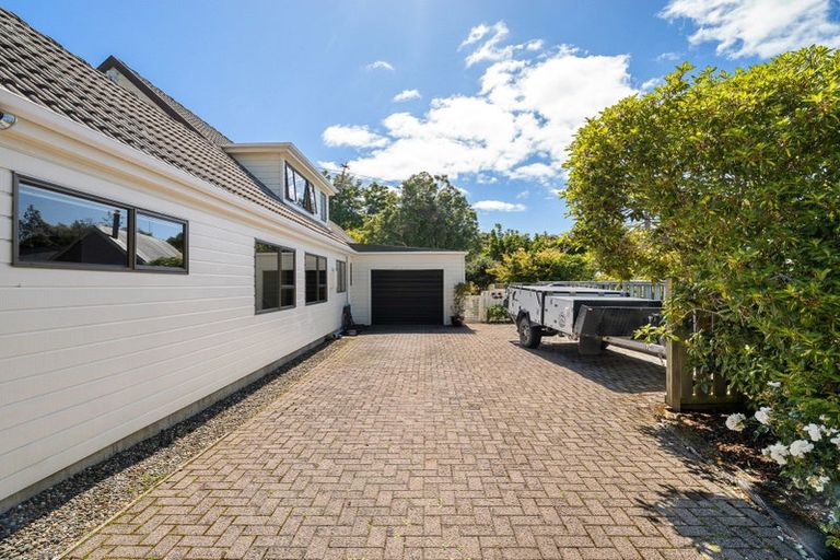 Photo of property in 40 Glenross Street, Glenross, Dunedin, 9011