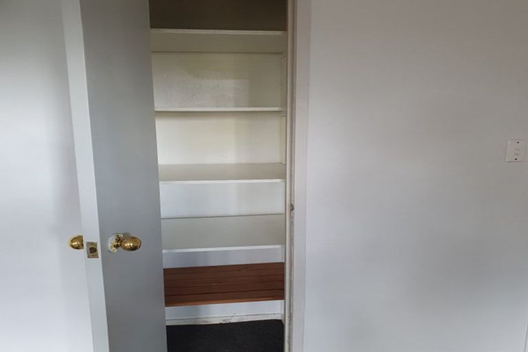Photo of property in 85d Stottholm Road, Titirangi, Auckland, 0604