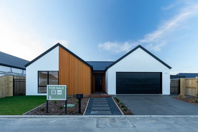 Photo of property in 7 Rakau Lane, Casebrook, Christchurch, 8051