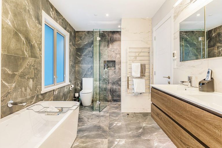 Photo of property in 13 Myra Evelyn Grove, Dairy Flat, Albany, 0792