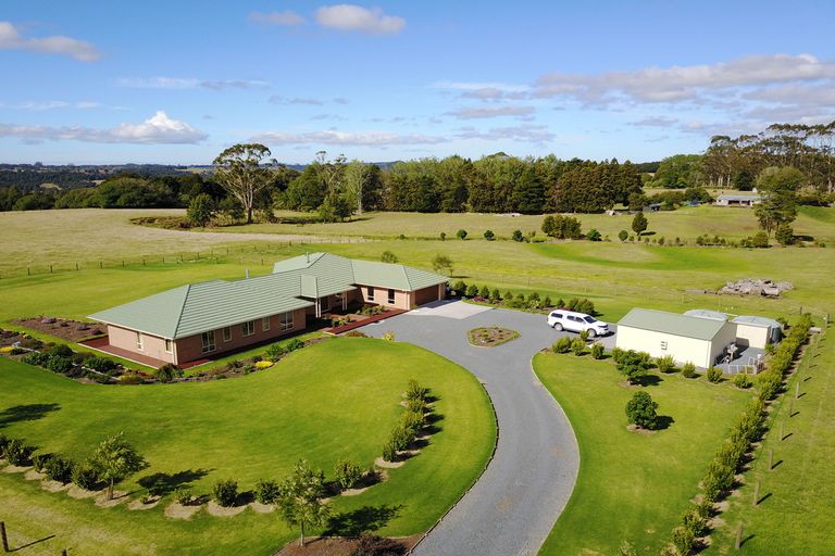 Photo of property in 415 Te Ahu Ahu Road, Waimate North, Kaikohe, 0472