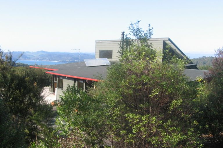 Photo of property in 40 Tarapatiki Drive, Whitianga, 3510