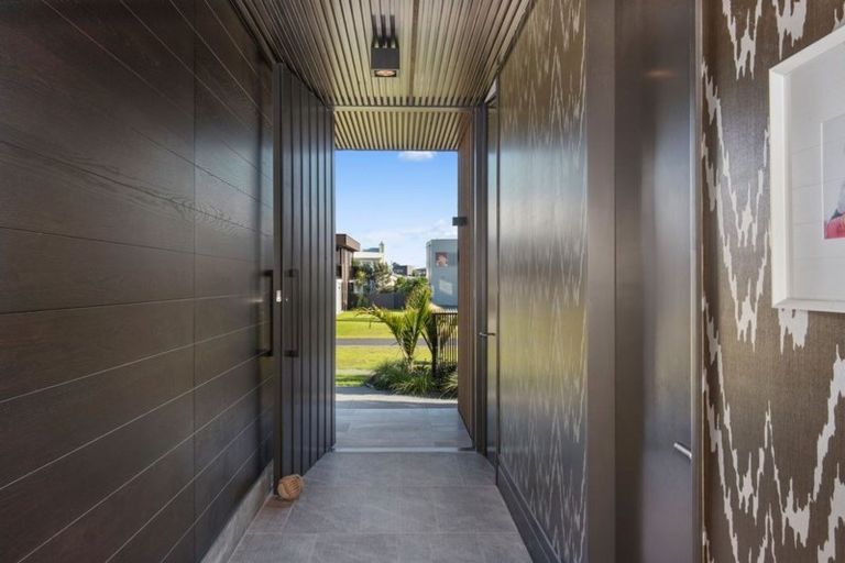 Photo of property in 51 Kewai Street, Omaha, 0986