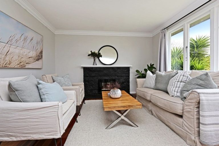 Photo of property in 41 Seddon Crescent, Marewa, Napier, 4110