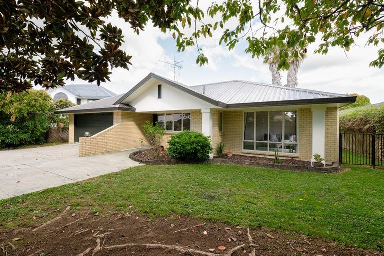 Photo of property in 38 Harrowfield Drive, Harrowfield, Hamilton, 3210