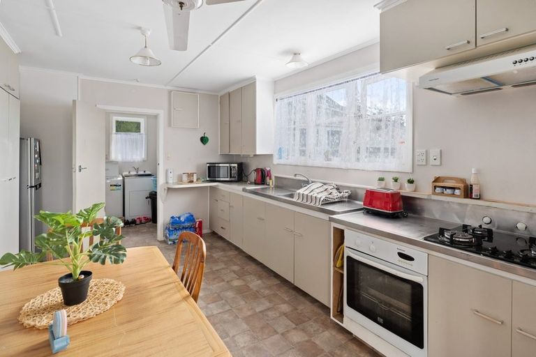 Photo of property in 6 Linton Place, Tokoroa, 3420