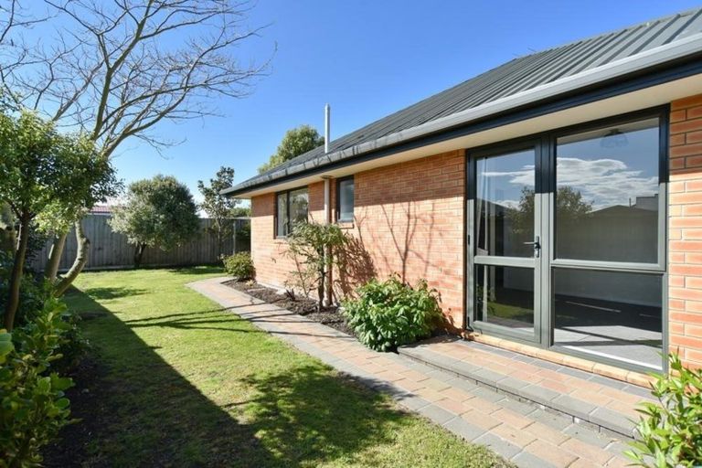 Photo of property in 10 Mclean Place, Woodend, 7610