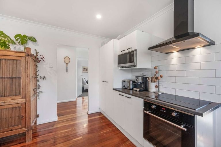 Photo of property in 112 Geddis Avenue, Maraenui, Napier, 4110