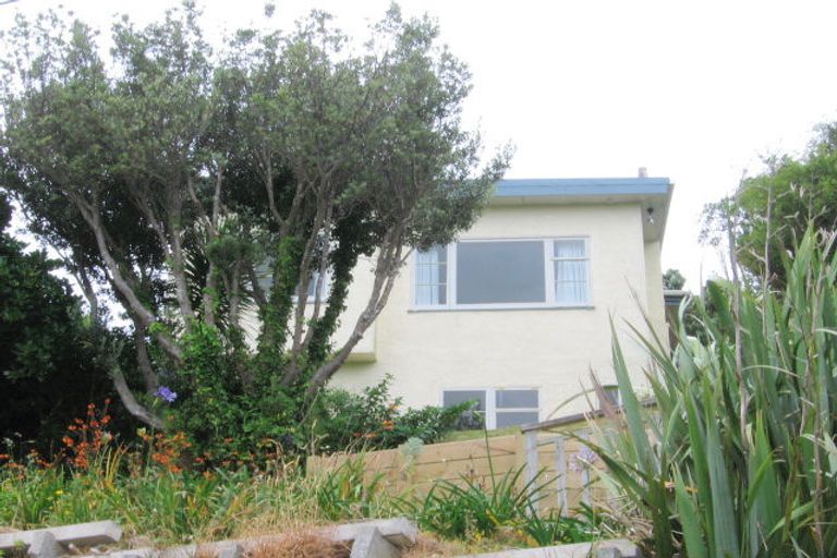 Photo of property in 5 Harland Street, Brooklyn, Wellington, 6021