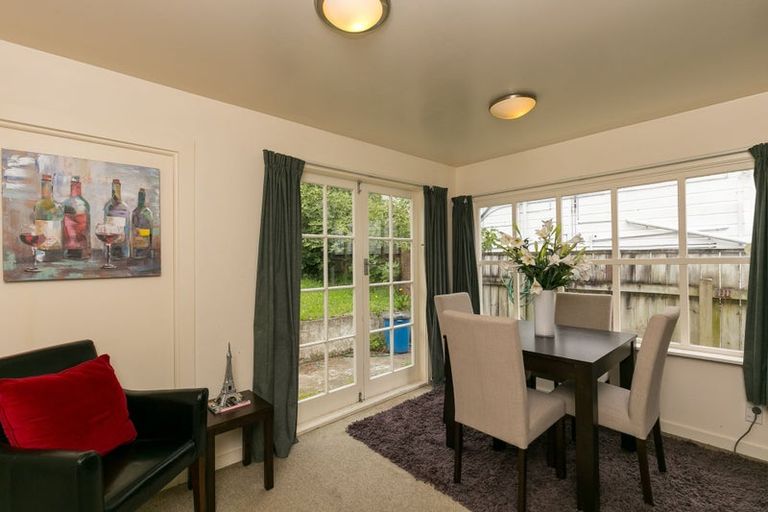 Photo of property in 92 Wallace Street, Mount Cook, Wellington, 6021