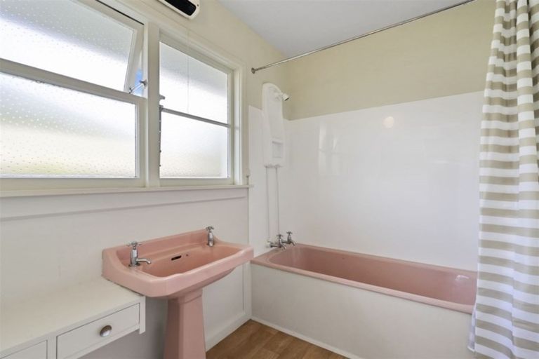 Photo of property in 152 Brookside Terrace, Bryndwr, Christchurch, 8053