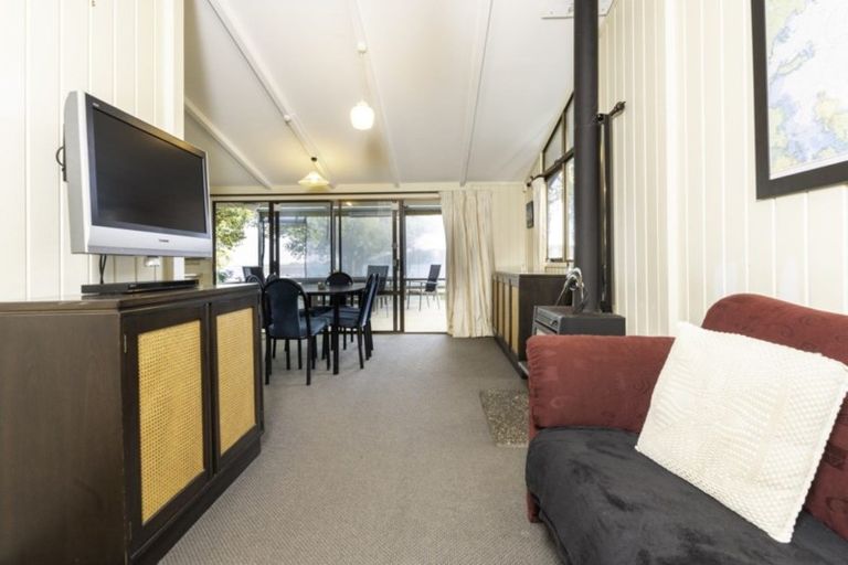 Photo of property in 75b Manawaora Road, Russell, 0272