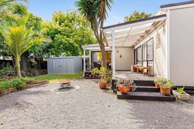 Photo of property in 1/24 Frances Street, Manurewa, Auckland, 2102