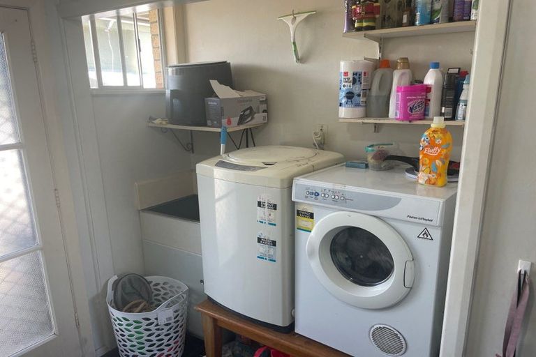 Photo of property in 4/497 Ferguson Street, Palmerston North, 4410