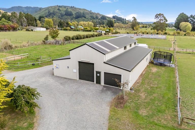 Photo of property in 61a Colletts Road, Mangaroa, Upper Hutt, 5371