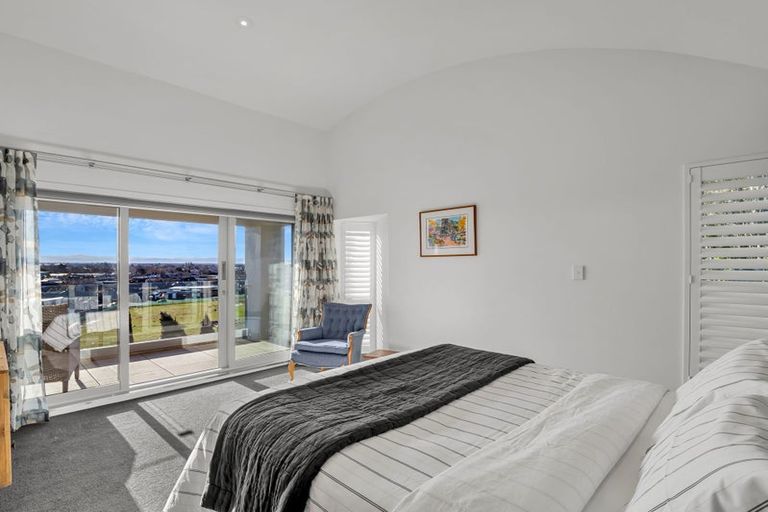 Photo of property in 891 Cashmere Road, Halswell, Christchurch, 8025