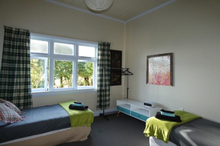 Photo of property in 27 Aylmer Street, Ross, 7812