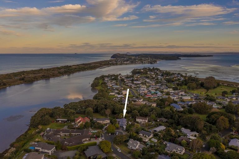 Photo of property in 12 Marina Way, Athenree, Katikati, 3177