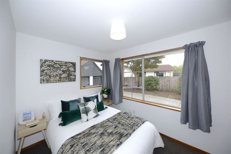 Photo of property in 42 Cowes Street, Avondale, Christchurch, 8061