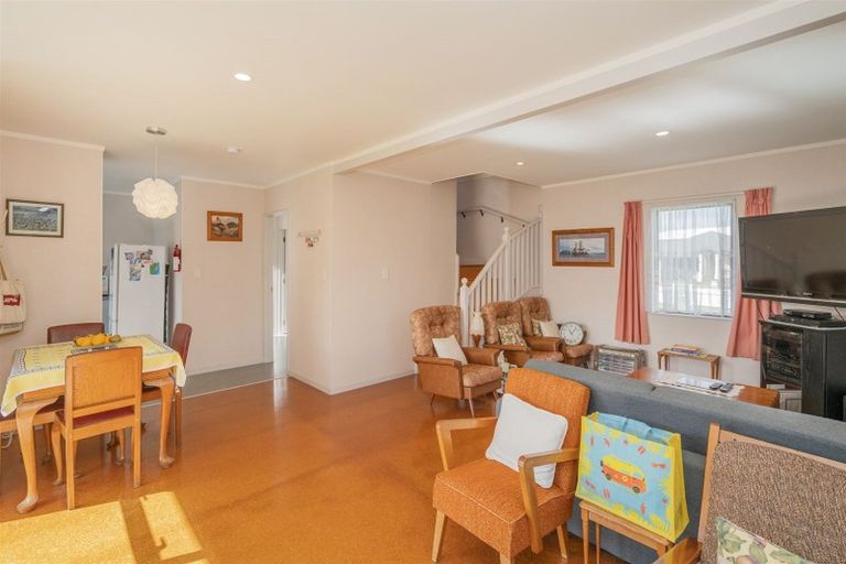 Photo of property in 8 Endeavour Close, Whitianga, 3510