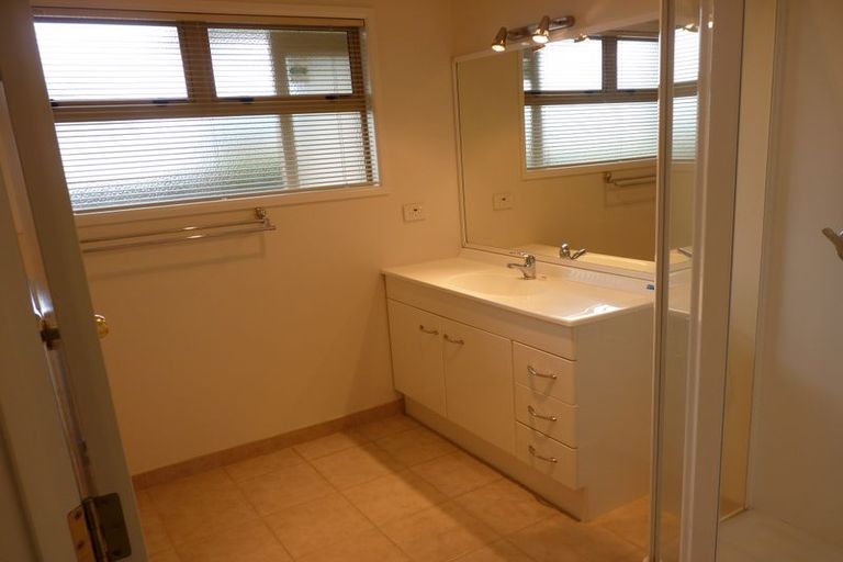 Photo of property in 2/156 Spa Road, Taupo, 3330