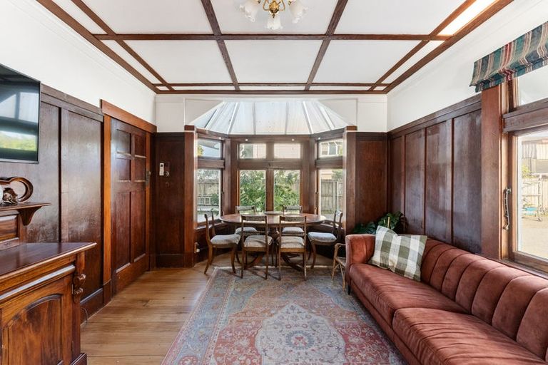 Photo of property in 68 Whiteley Street, Moturoa, New Plymouth, 4310