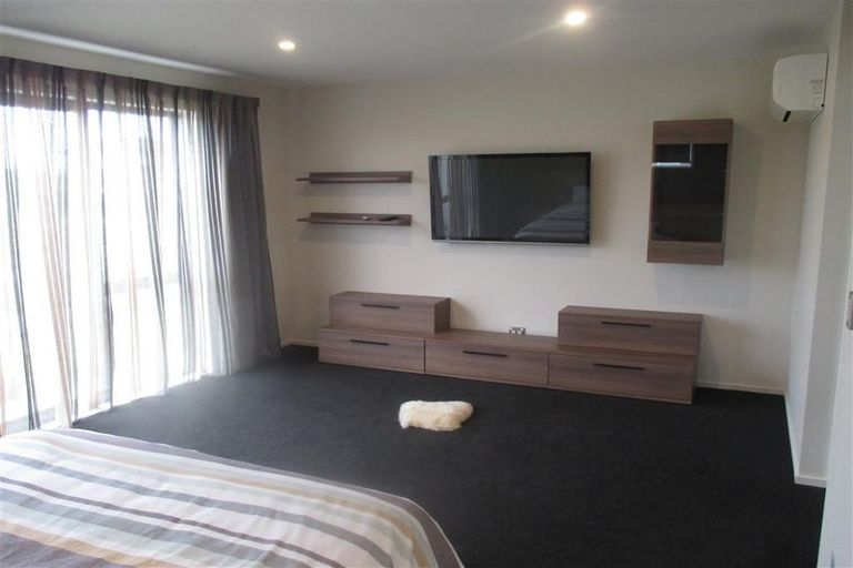 Photo of property in 16 David Buist Crescent, Halswell, Christchurch, 8025