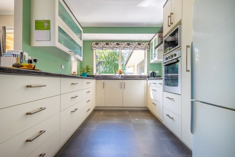 Photo of property in 18 De La Mare Drive, Leamington, Cambridge, 3432