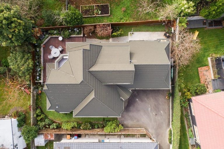 Photo of property in 12a Montgomery Terrace, Hokowhitu, Palmerston North, 4410