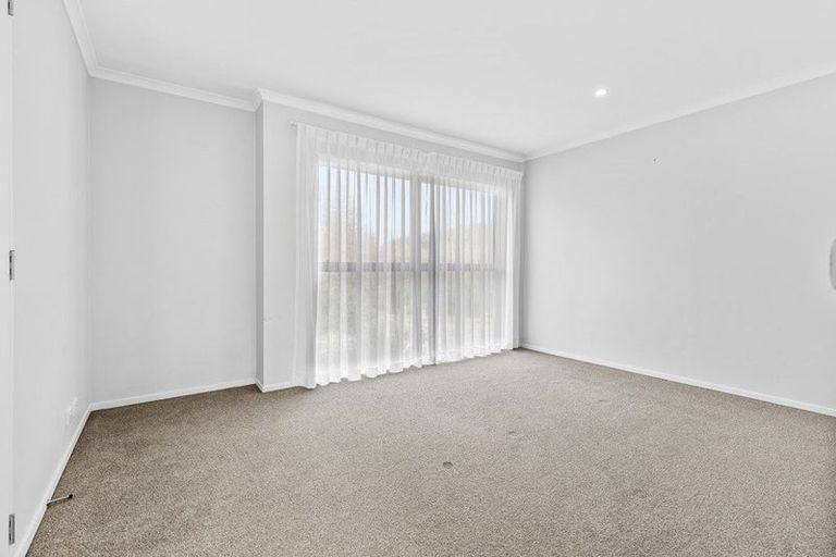 Photo of property in 4/38 Brigham Creek Road, Whenuapai, Auckland, 0618