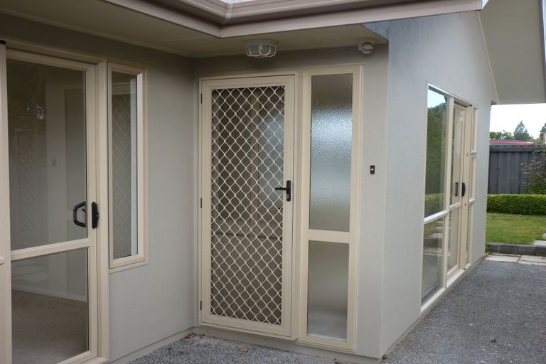 Photo of property in 2/156 Spa Road, Taupo, 3330